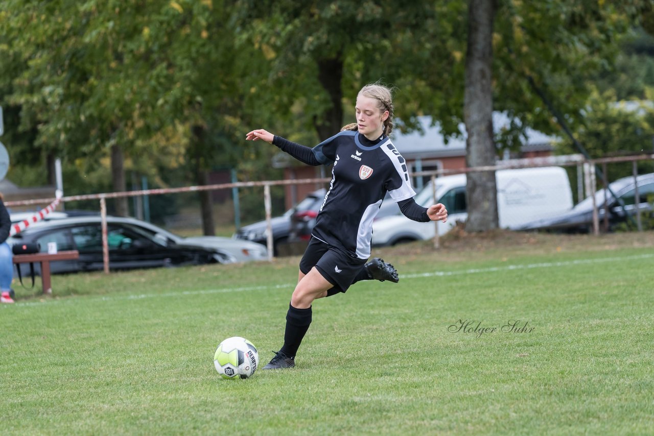 Bild 158 - Frauen Grossenasper SV - SV Steinhorst/Labenz : Ergebnis: 1:3